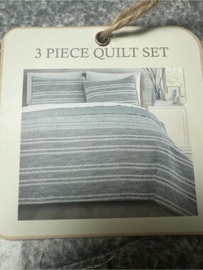 Kingston lane 3 piece Gray and white Striped Quilt 2 shams Set